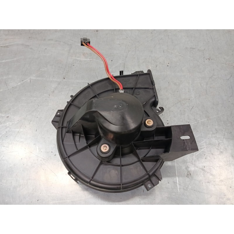 Recambio de motor calefaccion para opel corsa c (x01) 1.2 (f08, f68) referencia OEM IAM   