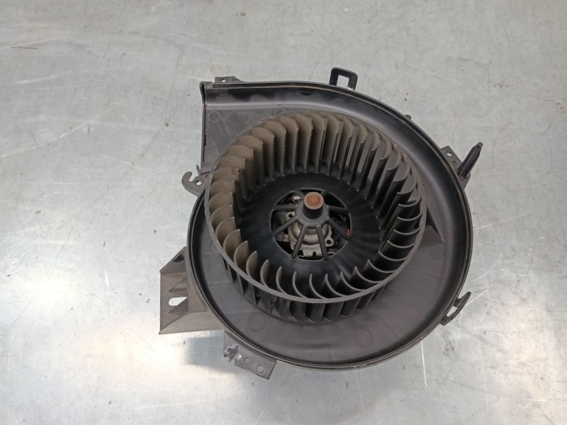 Recambio de motor calefaccion para opel corsa c (x01) 1.2 (f08, f68) referencia OEM IAM   