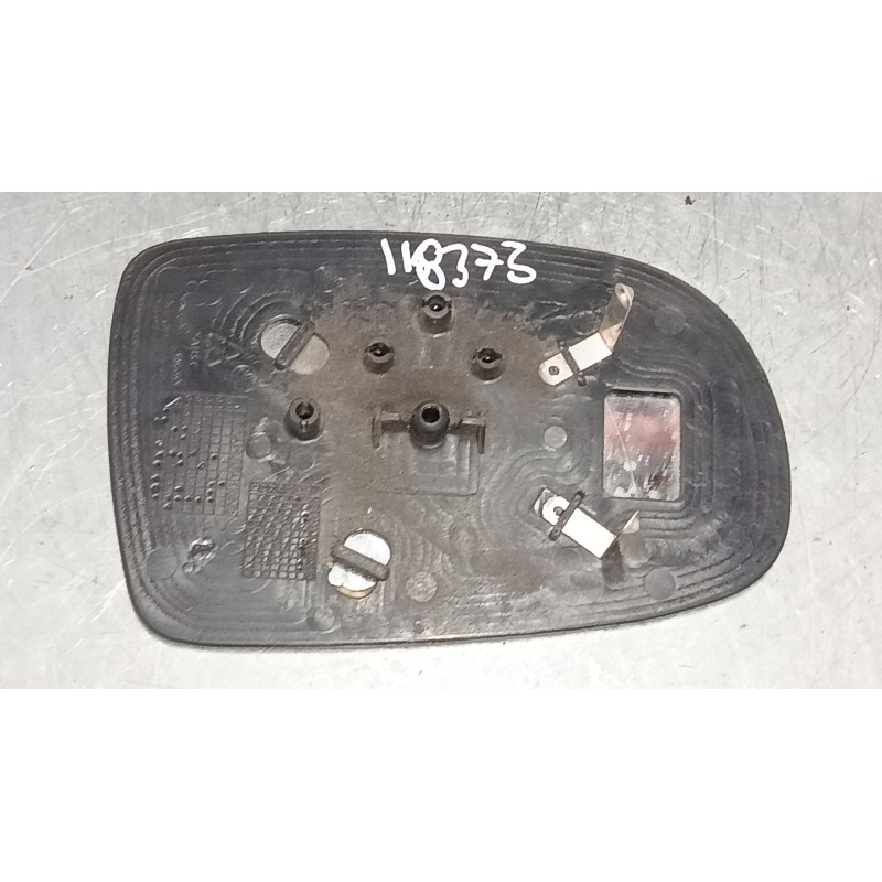 Recambio de cristal retrovisor izquierdo para opel corsa c (x01) 1.2 (f08, f68) referencia OEM IAM   