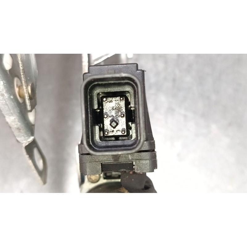 Recambio de elevalunas electrico delantero izquierdo para opel corsa c (x01) 1.2 (f08, f68) referencia OEM IAM 09113363  