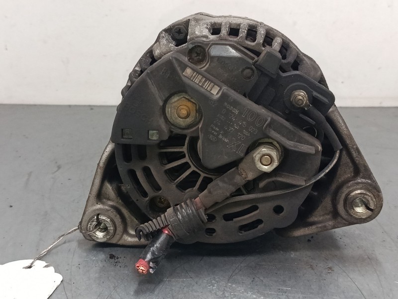 Recambio de alternador para opel corsa c (x01) 1.2 (f08, f68) referencia OEM IAM 24437120 0124415023 