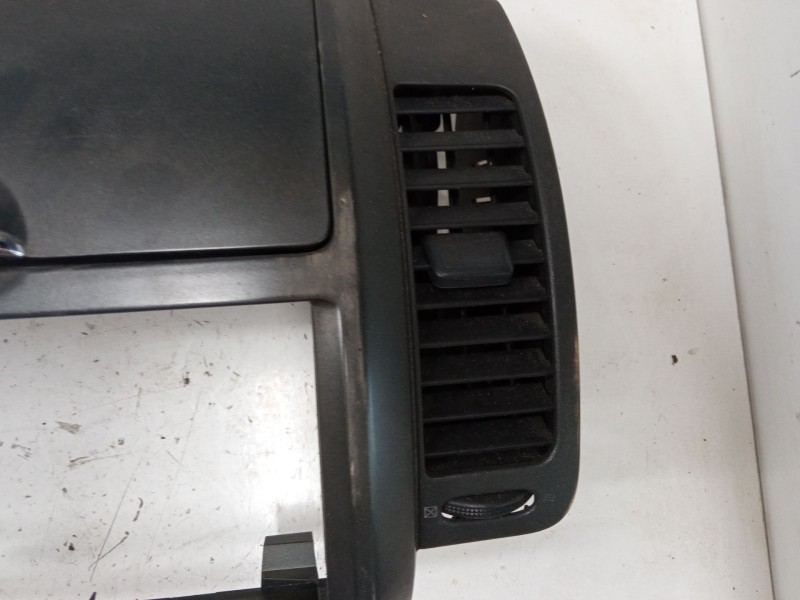 Recambio de consola central superior para nissan note (e11, ne11) 1.4 referencia OEM IAM   
