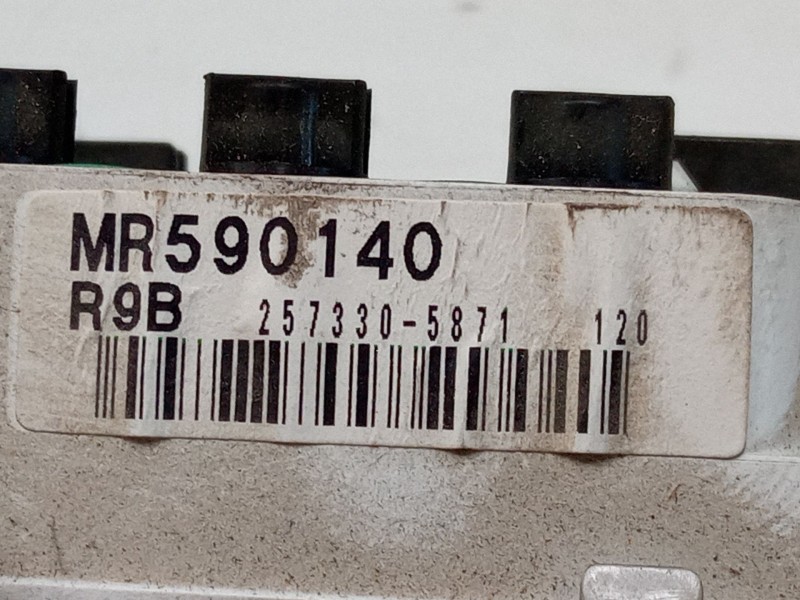 Recambio de cuadro instrumentos para mitsubishi montero sport i (k7_, k9_) 2.5 td (k94w, k74t) referencia OEM IAM MR590140  