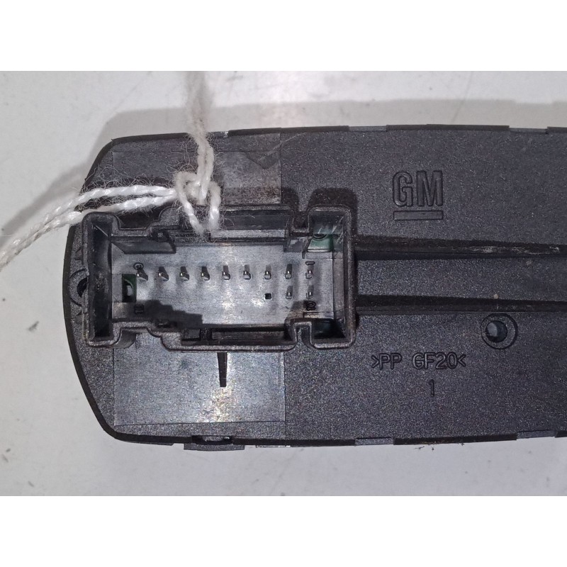 Recambio de mando elevalunas delantero izquierdo para opel corsa d (s07) 1.2 (l08, l68) referencia OEM IAM   