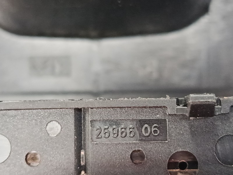 Recambio de mando elevalunas delantero izquierdo para peugeot 406 (8b) 1.8 16v referencia OEM IAM   