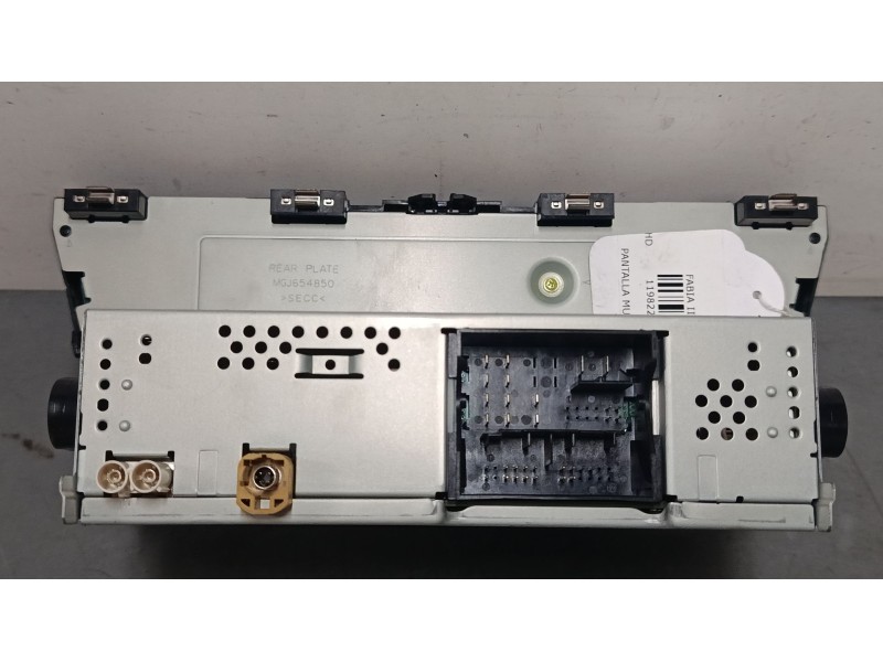 Recambio de pantalla multifuncion para skoda fabia iii (nj3) 1.0 referencia OEM IAM 6V0035871J  