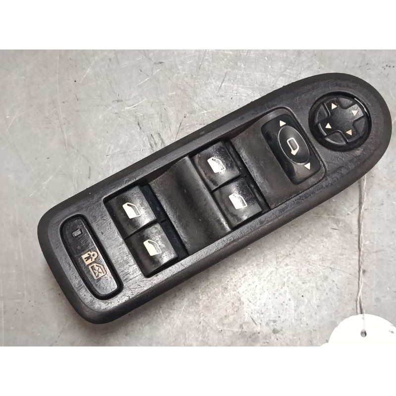 Recambio de mando elevalunas delantero izquierdo para peugeot 308 i (4a_, 4c_) 1.6 hdi referencia OEM IAM 96644915XT  