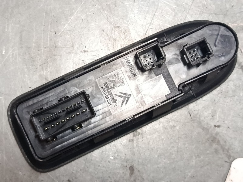 Recambio de mando elevalunas delantero izquierdo para peugeot 308 i (4a_, 4c_) 1.6 hdi referencia OEM IAM 96644915XT  