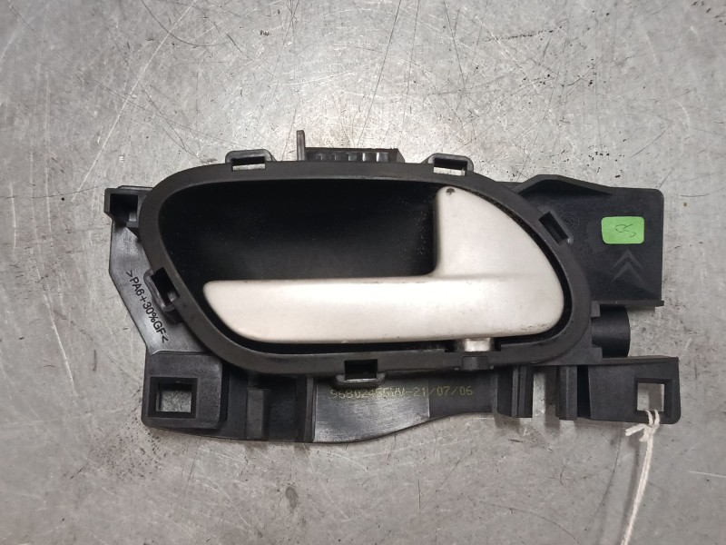 Recambio de maneta interior puerta delantera derecha para peugeot 207/207+ (wa_, wc_) 1.4 16v referencia OEM IAM 96802455VV  