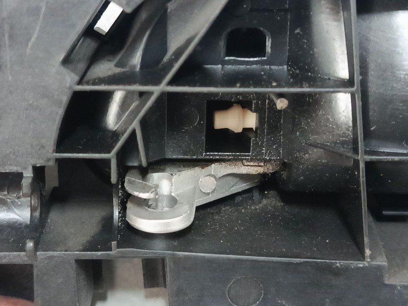 Recambio de maneta interior puerta delantera derecha para peugeot 207/207+ (wa_, wc_) 1.4 16v referencia OEM IAM 96802455VV  