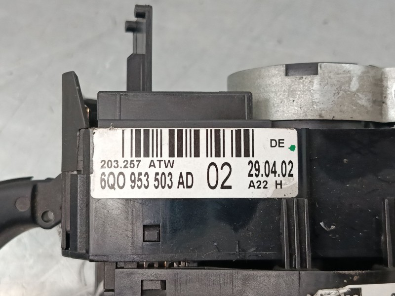 Recambio de mando luces para seat ibiza iii (6l1) 1.4 16v referencia OEM IAM 6Q0953503  