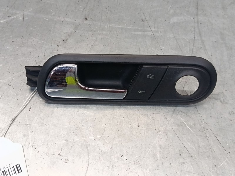 Recambio de maneta interior puerta delantera izquierda para seat ibiza iii (6l1) 1.4 16v referencia OEM IAM   