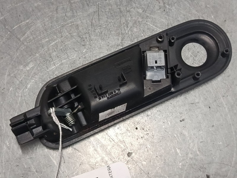 Recambio de maneta interior puerta delantera derecha para seat ibiza iii (6l1) 1.4 16v referencia OEM IAM   