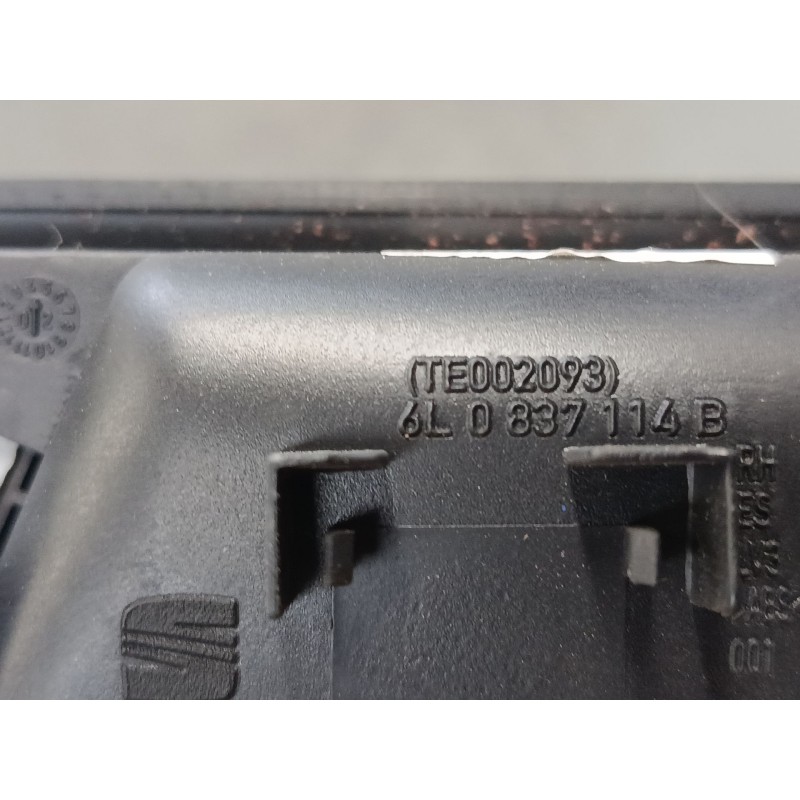 Recambio de maneta interior puerta delantera derecha para seat ibiza iii (6l1) 1.4 16v referencia OEM IAM   