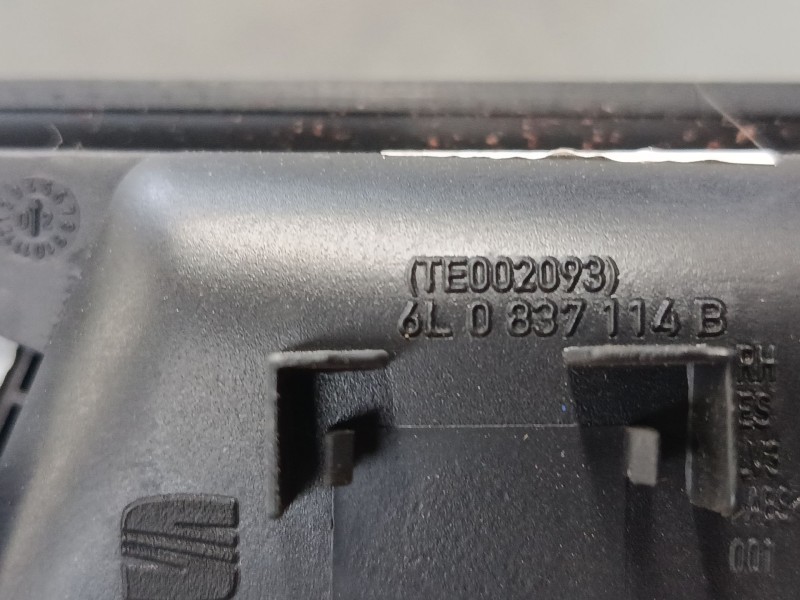 Recambio de maneta interior puerta delantera derecha para seat ibiza iii (6l1) 1.4 16v referencia OEM IAM   