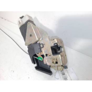 CERRADURA PUERTA TRASERA IZQUIERDA 