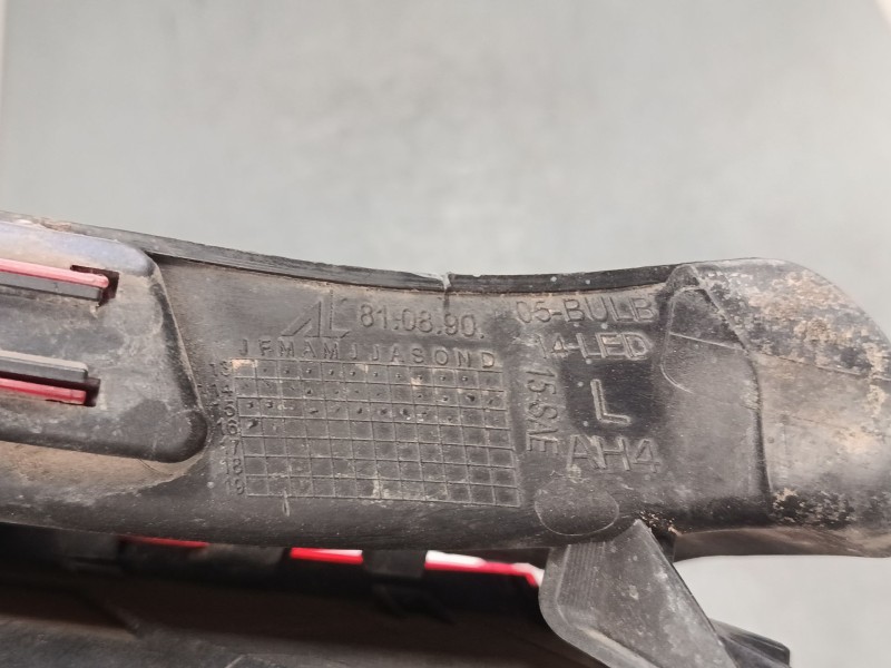 Recambio de piloto trasero izquierdo para audi a3 (8v1, 8vk) 1.6 tdi referencia OEM IAM 8V4945095  