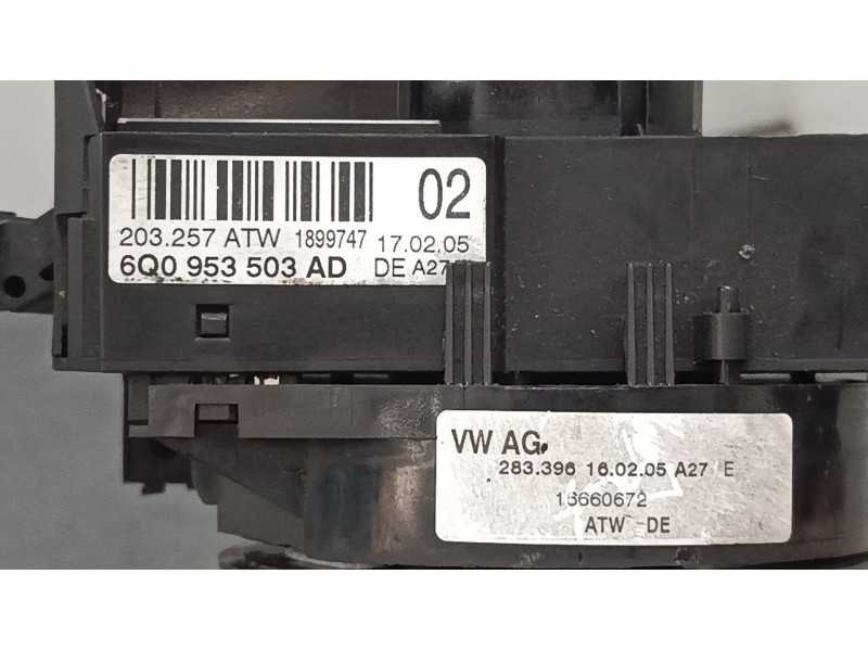 Recambio de mando luces para volkswagen polo iv (9n_, 9a_) 1.4 16v referencia OEM IAM 6Q0953503  