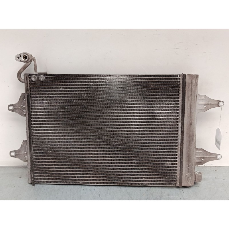 Recambio de radiador a/a /condensador para volkswagen polo iv (9n_, 9a_) 1.4 16v referencia OEM IAM 6Q0820411J  