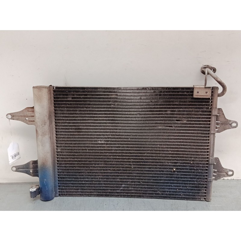 Recambio de radiador a/a /condensador para volkswagen polo iv (9n_, 9a_) 1.4 16v referencia OEM IAM 6Q0820411J  