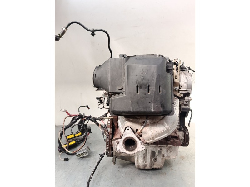 Recambio de motor completo para renault clio ii (bb_, cb_) 1.4 16v (b/cb0p, bb13) referencia OEM IAM   