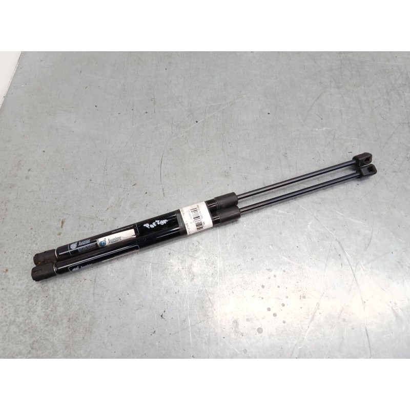 Recambio de amortiguadores malet/porton para volkswagen polo iv (9n_, 9a_) 1.4 16v referencia OEM IAM   