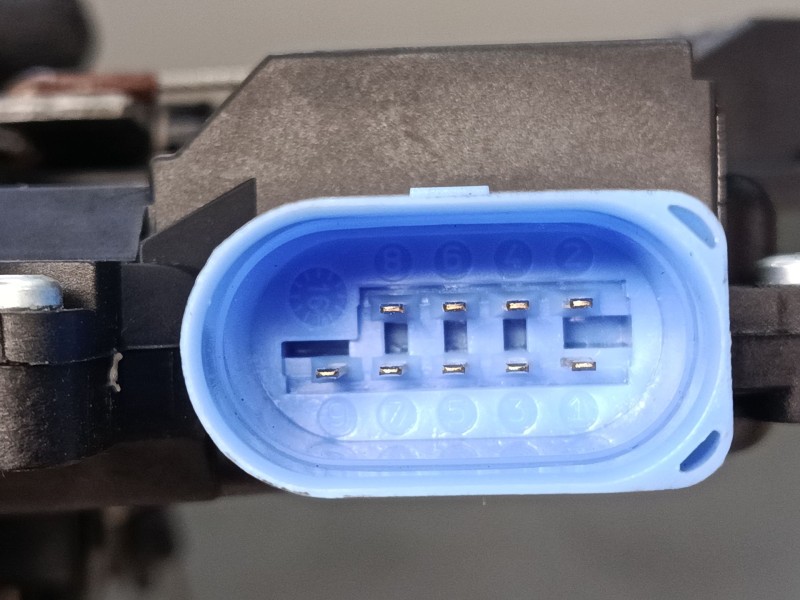 Recambio de cerradura puerta delantera izquierda para volkswagen touran (1t1, 1t2) 1.9 tdi referencia OEM IAM 3D1837015AP  