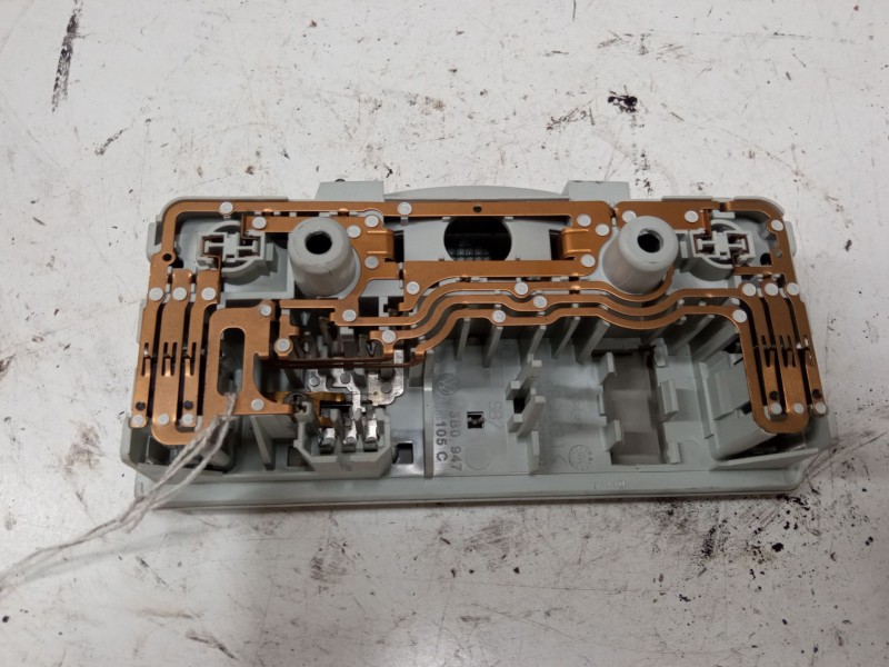 Recambio de luz interior delantera para seat cordoba (6l2) 1.9 tdi referencia OEM IAM   