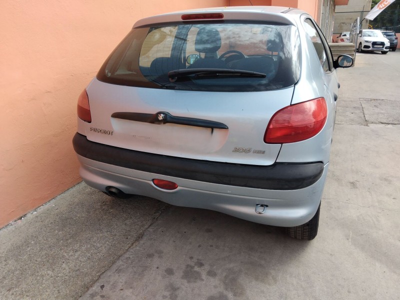 peugeot 206 hatchback (2a/c) del año 2001
