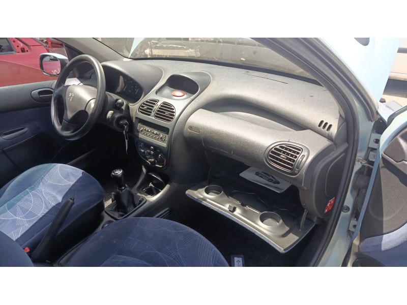 peugeot 206 hatchback (2a/c) del año 2001