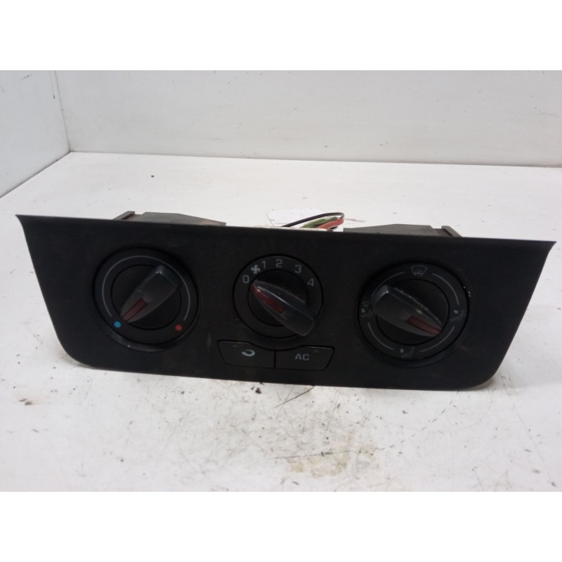 Recambio de mando calefaccion / a/a para seat ibiza iv sc (6j1, 6p5) 1.2 referencia OEM IAM 6J0820045  