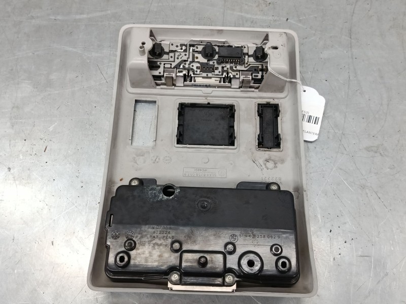 Recambio de luz interior delantera para bmw x5 (e53) 3.0 d referencia OEM IAM 514482580579  