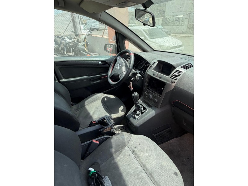 opel zafira / zafira family b (a05) del año 2006