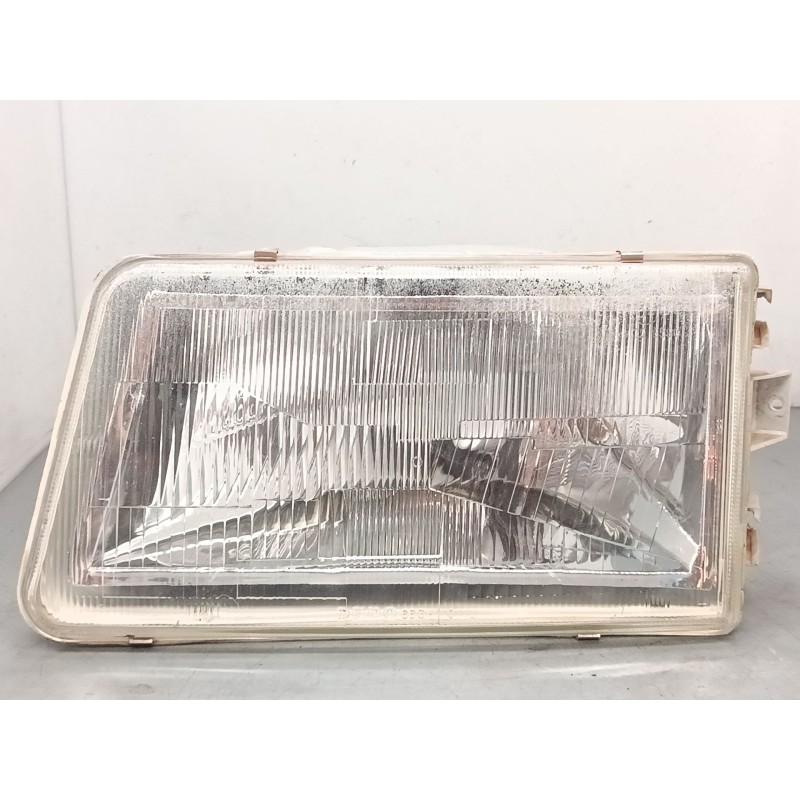 Recambio de faro izquierdo para iveco daily ii caja/chasis 40-10 w 4x4 (15211104, 15211105, 15211111, 15211115,... referencia OE