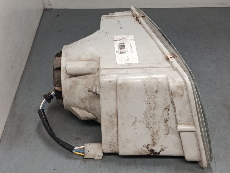 Recambio de faro izquierdo para iveco daily ii caja/chasis 40-10 w 4x4 (15211104, 15211105, 15211111, 15211115,... referencia OE