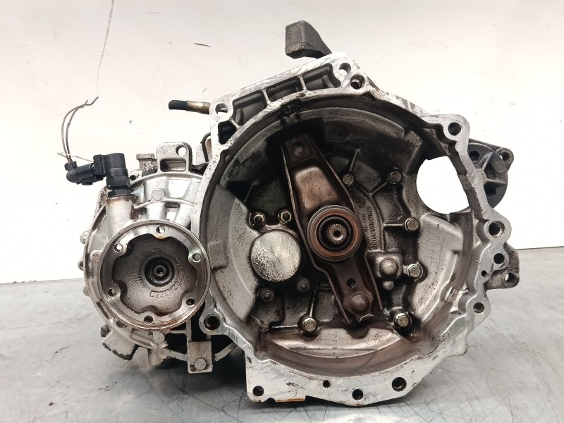 Recambio de caja de cambios manual 5 velocidades para audi a3 (8l1) 1.9 tdi referencia OEM IAM EBI06070 370577 