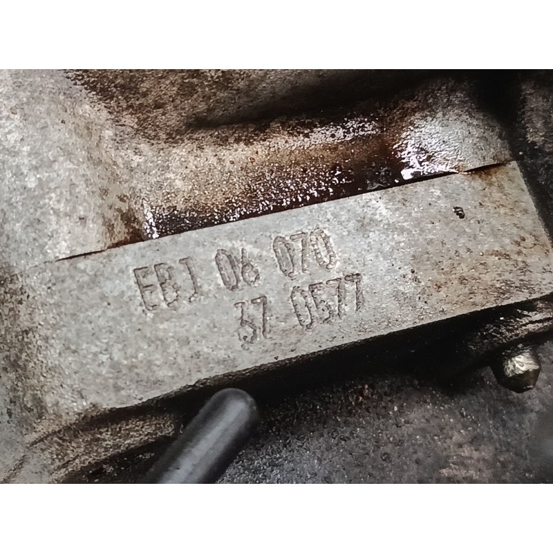 Recambio de caja de cambios manual 5 velocidades para audi a3 (8l1) 1.9 tdi referencia OEM IAM EBI06070 370577 