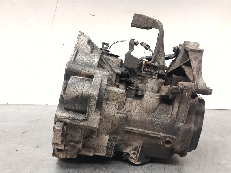 Recambio de caja de cambios manual 5 velocidades para audi a3 (8l1) 1.9 tdi referencia OEM IAM EBI06070 370577 