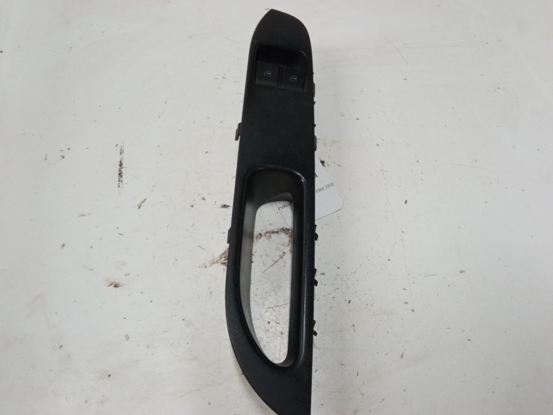 Recambio de mando elevalunas delantero izquierdo para seat cordoba (6l2) 1.9 tdi referencia OEM IAM   