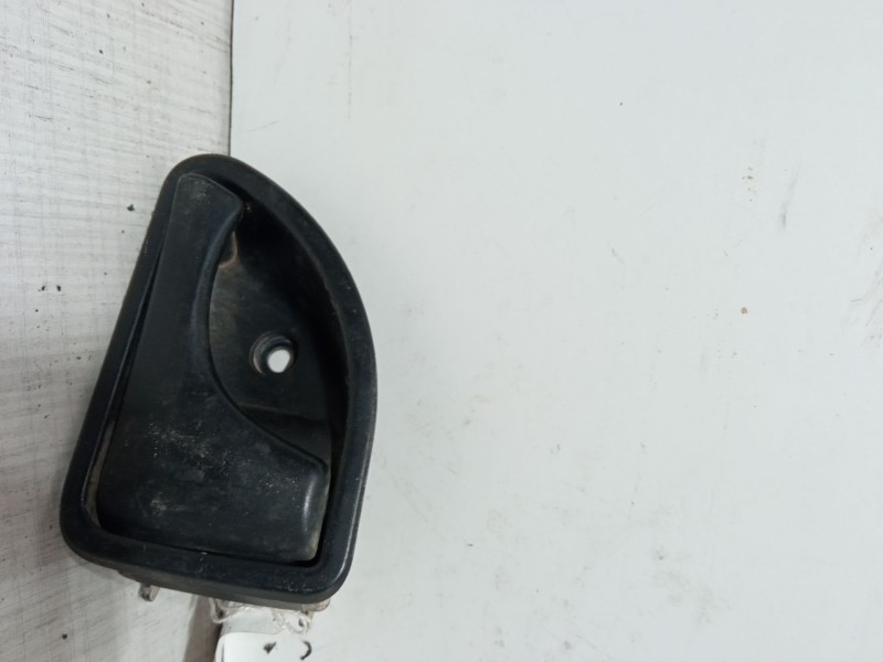 Recambio de maneta interior puerta delantera derecha para renault kangoo (kc0/1_) 1.9 dci 4x4 referencia OEM IAM 8200247803  