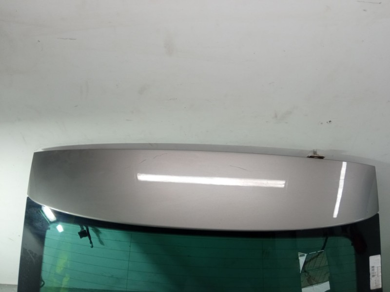 Recambio de porton trasero para skoda rapid spaceback (nh1) 1.0 tsi referencia OEM IAM 3V5035577  
