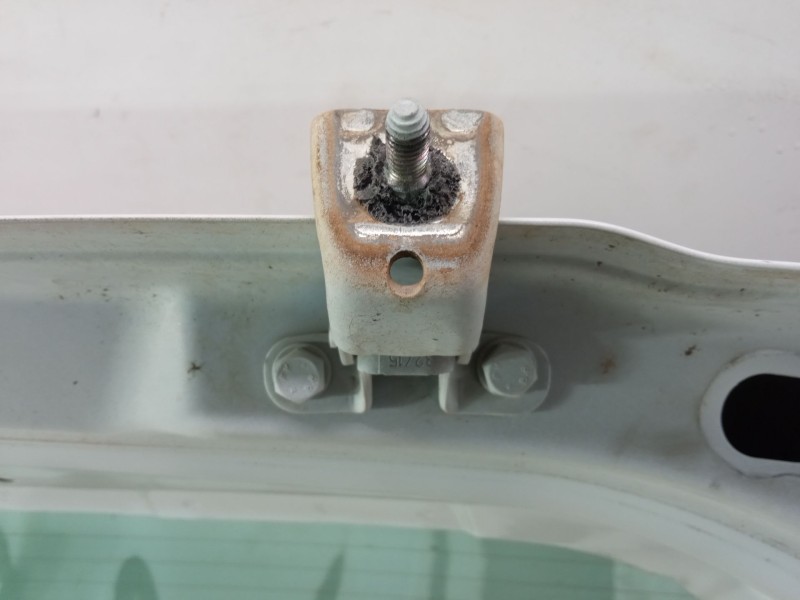 Recambio de porton trasero para citroën c3 ii (sc_) 1.0 vti 68 referencia OEM IAM   