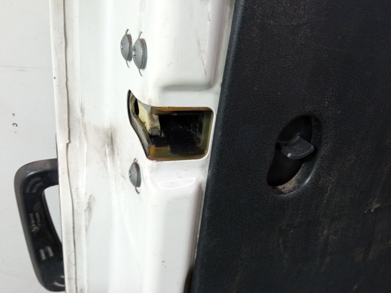 Recambio de porton trasero izquierdo para fiat doblo caja/chasis (263_) 1.3 d multijet referencia OEM IAM   