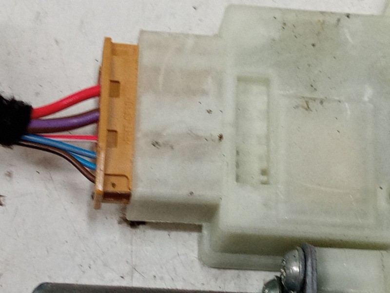 Recambio de motor elevaluna delantero derecho para skoda rapid spaceback (nh1) 1.0 tsi referencia OEM IAM 5JA959812K  