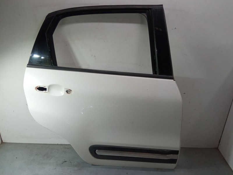 Recambio de puerta trasera derecha para fiat 500l (351_, 352_) 1.4 (199lyb1b) referencia OEM IAM   