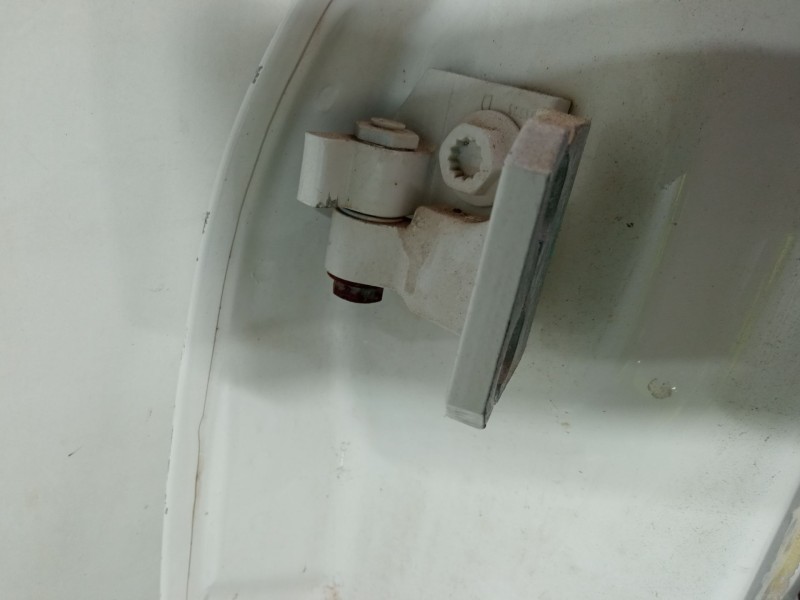 Recambio de puerta trasera derecha para fiat 500l (351_, 352_) 1.4 (199lyb1b) referencia OEM IAM   