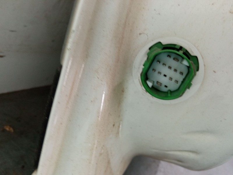 Recambio de puerta trasera derecha para fiat 500l (351_, 352_) 1.4 (199lyb1b) referencia OEM IAM   