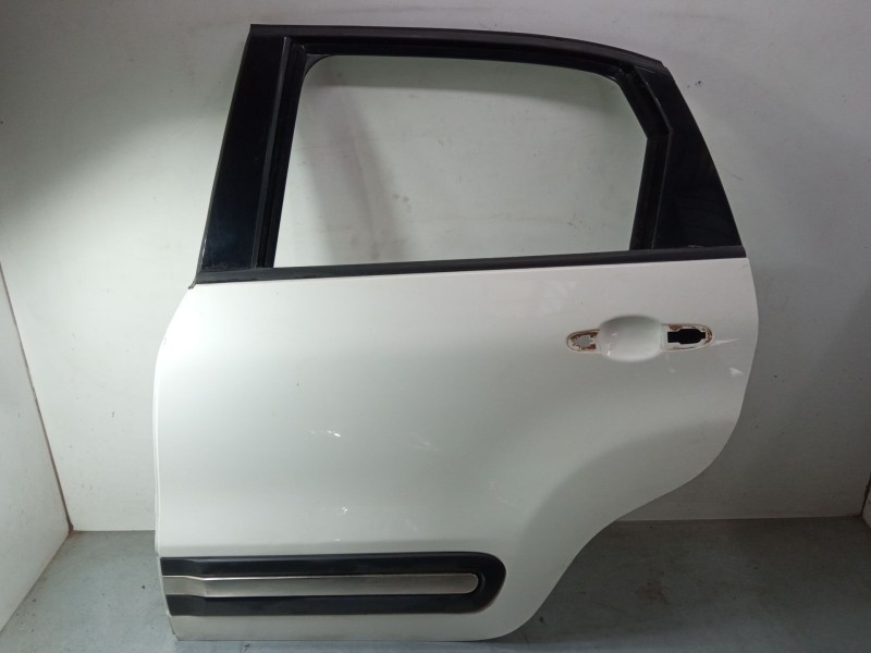 Recambio de puerta trasera izquierda para fiat 500l (351_, 352_) 1.4 (199lyb1b) referencia OEM IAM   