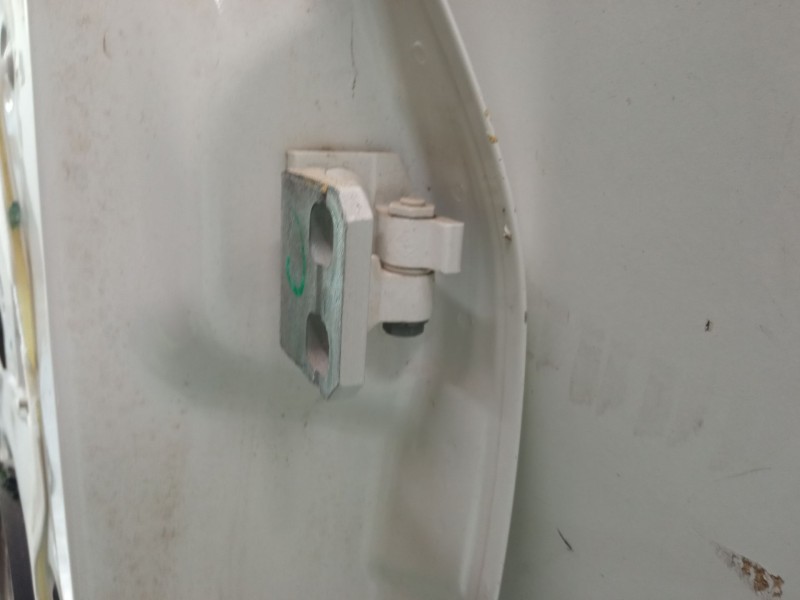 Recambio de puerta trasera izquierda para fiat 500l (351_, 352_) 1.4 (199lyb1b) referencia OEM IAM   