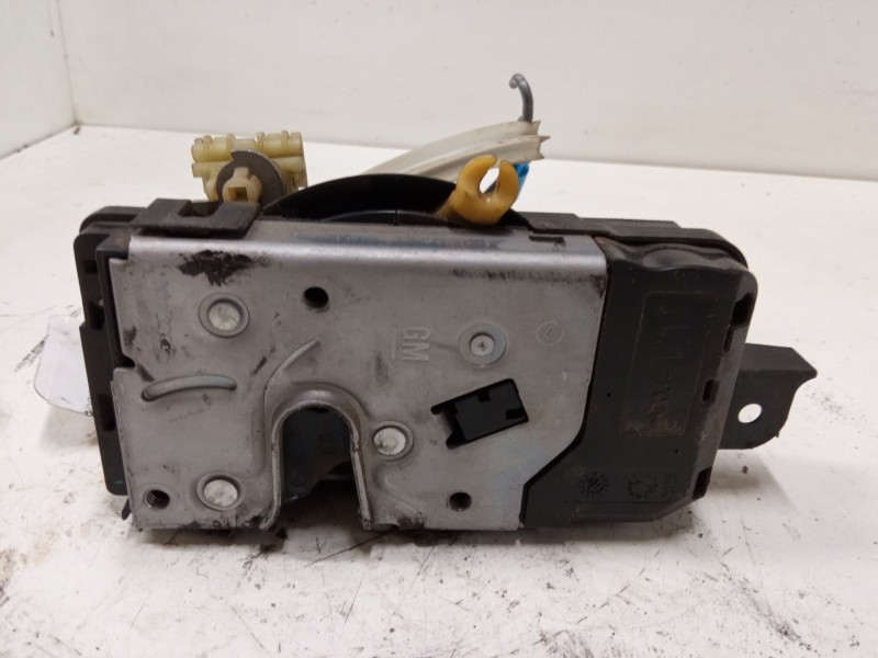 Recambio de cerradura puerta delantera izquierda para opel zafira / zafira family b (a05) 1.7 cdti (m75) referencia OEM IAM   